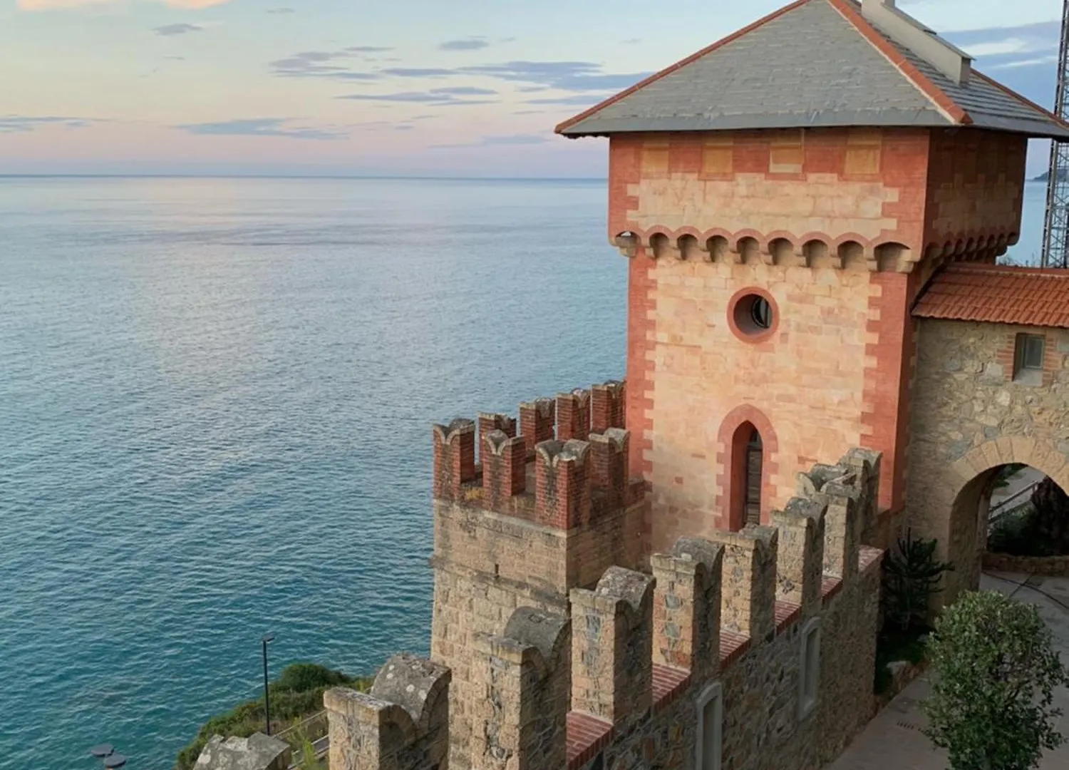Apartment Appartamenti Castello Borelli Borghetto Santo Spirito Italy