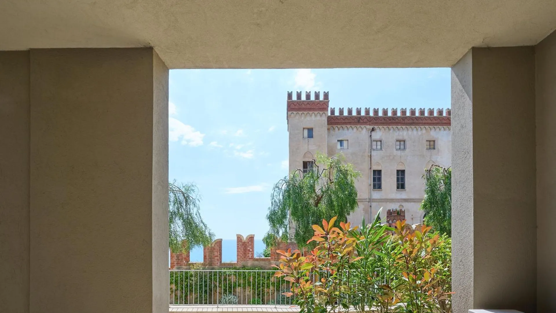Appartamenti Castello Borelli Borghetto Santo Spirito Apartment