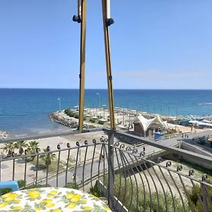  Appartamento Casa Tra Cielo E Mare